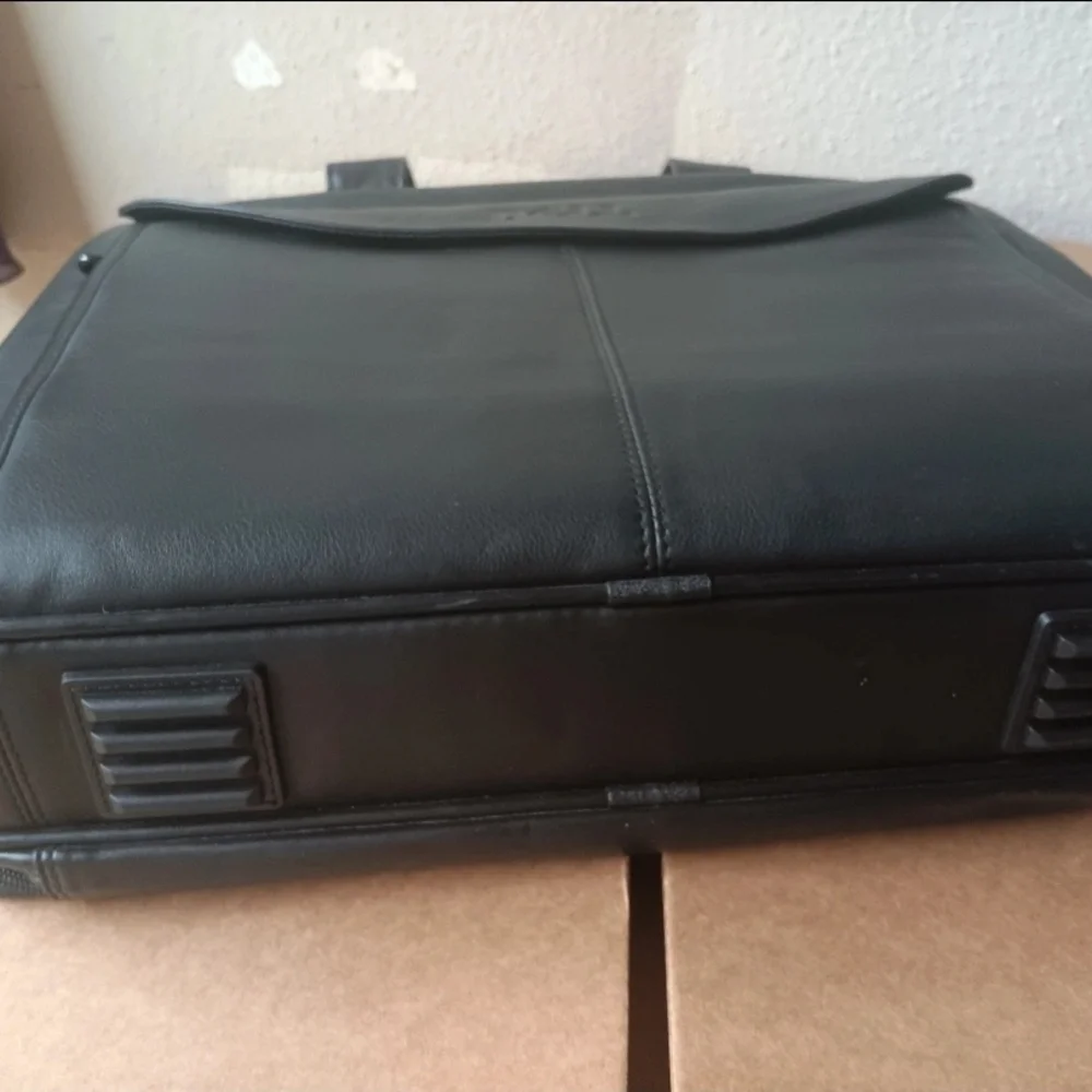 Dell Black Men's Laptop Bag